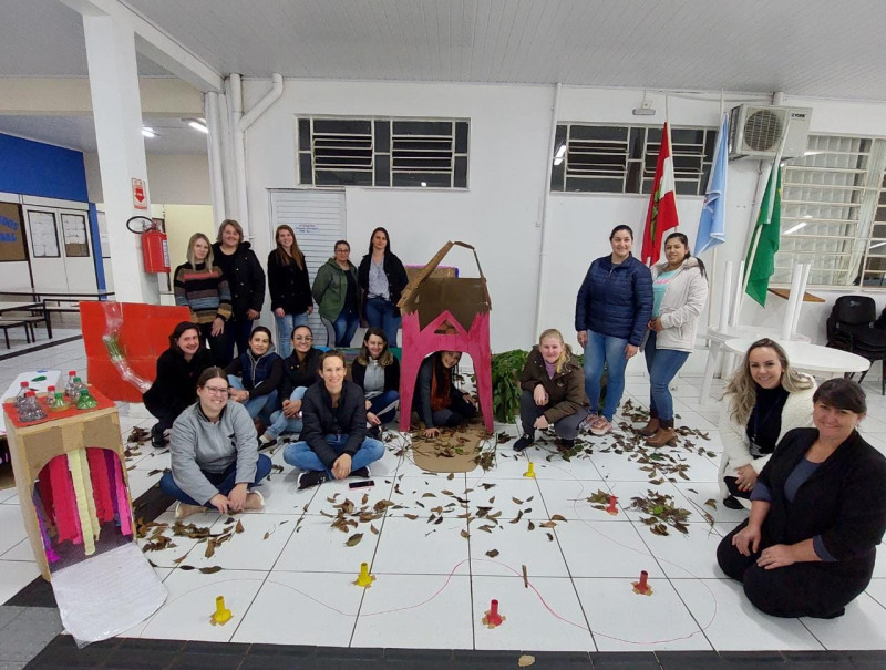 PÓS-GRADUAÇÃO EM PSICOPEDAGOGIA INSTITUCIONAL FAOSC E COLÉGIO DESENVOLVEM PRÁTICAS SOBRE CONHECIMENTOS DE EDUCAÇÃO SUSTENTÁVEL E ENSINO POR CONTEXTUALIZAÇÃO